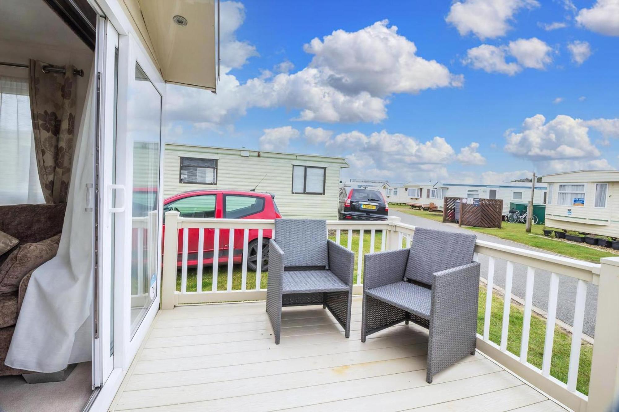 Beautiful 6 Berth Caravan By The Beach In Suffolk Ref 40076Nd Lowestoft Luaran gambar